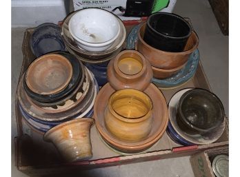 Box Of Miscellaneous Pottery