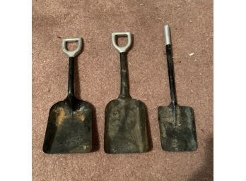 Small Metal Shovels