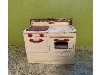 Little Lady Toy Oven