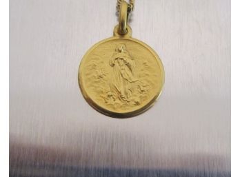 18k Gold Chain Necklace With Jesus Pendant