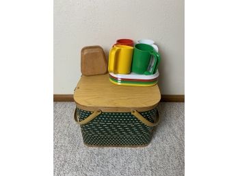 Picnic Basket With Napkin Holder, Plates And Cups