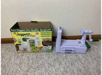 Veggetti Pro Table Top Spiral Vegetable Cutter