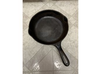 Cast Iron 9in Skillet