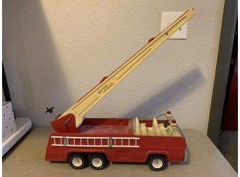 Vintage Metal Tonya Fire Truck With Extendable Ladder