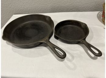 Griswold And Wagner Ware Cast Iron Skillets