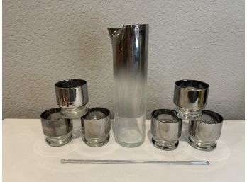 Dorothy Thorpe Cocktail Pitcher With Glass Stir Stick And 6 Glasses
