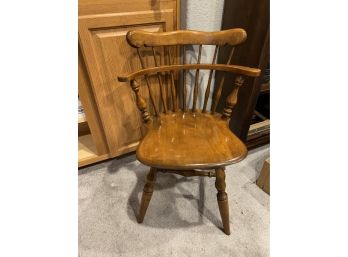 Ethan Allen By Baumritter Spindle Back Swivel Chair