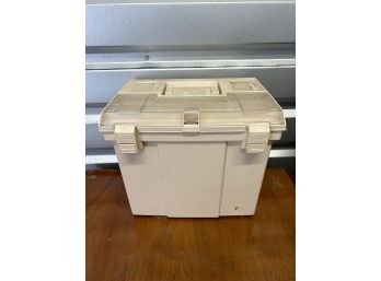 Rubbermaid File Box With Handle