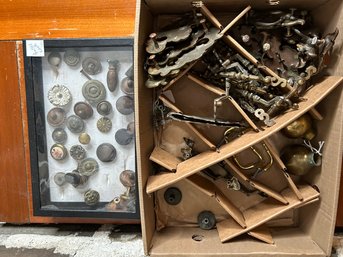 Assorted Antique Knobs & Drawer Handles Hardware