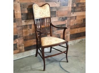 Antique Accent Chair With Tapestry Fabric
