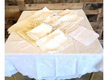 White And Beige Table Linen Lot Vintage Linens