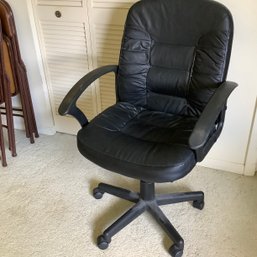 Rolling Black Tufted Office Chair