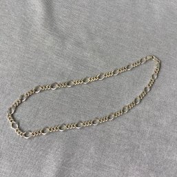 18 Inch Sterling Silver 925 Italy Figaro Chain Necklace, 27 Grams