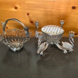 Godinger Silver Plate Basket And Swan Centerpiece