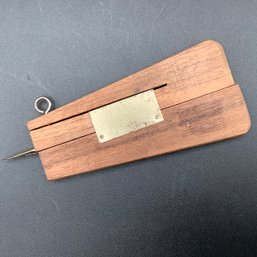 Primitive Wooden Sliding Needle Weaving Rug Hook Tool