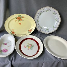 5 Pieces Of Mixed Porcelain Platters