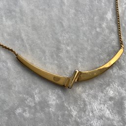 Signed Vintage Mid Century Crown Trifari Necklace, Serpentine Chain, Seagull Shape Attached Pendant