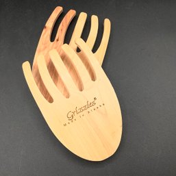 Grizzlies, Made In Alaska Salad Servers In Shape Of Bear Paw