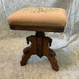 Late 1890s-Early 1900s Antique Tonk Victorian Needlepoint Piano Stool