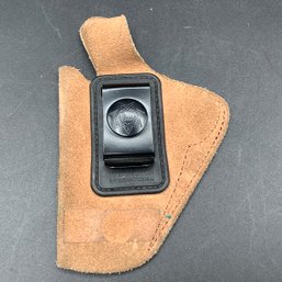 Bianchi International 6X Suede Holster For Smith & Wesson
