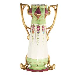 Cherish The Charm: Porcelain Butterfly Vase For Your Home