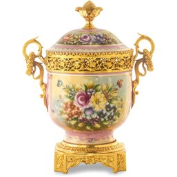 Collectible Porcelain And Bronze Jar: A Symphony Of Craftsmanship And Elegance.