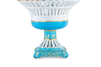 Tiffany Blue Color Decorative Fruit Bowl With Flower Motif