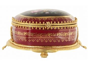 Rare 20th Century Hand-painted Porcelain And Bronze Jewelry Box With Lid In Quintessential Rococo Style
