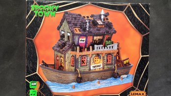 Spooky Town/Lemax - Haunted House Boat