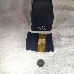 Anne Klein Ladies Watch Gold Tone Bracelet Mesh Strap Diamond 10/ N7416 Stainless