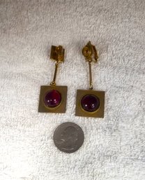 Costume Jewelry - Amber Square Earrings