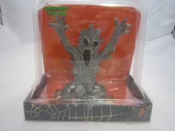 Spooky Town Lemax - Scary Tree And Skulls