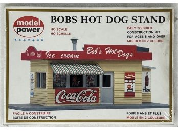 Model Power - Coca-Cola - Bob's Hot Dog Stand  No. 441 - New In Box - HO Scale