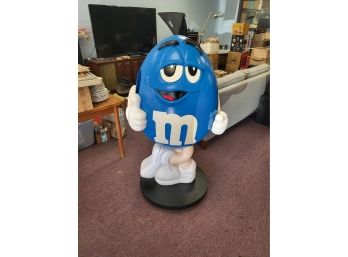 Toy's R US Point Of Sake Blue M&m  48' Tall