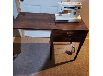 Vintage Kenmore Sewing Machine/table