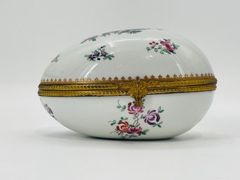 Egg Shaped Porcelain Trinket Box By Porcelaine De Paris