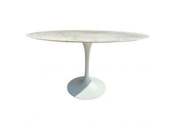 Saarinen Style Tulip Round Table With Granite Top