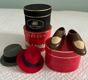 Lot Of Vintage Stetson Men's Hat Miniatures And Tiny Vintage Shoes