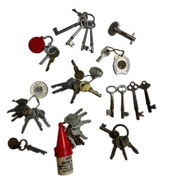 Lot Of Vintage And Antique Keys On Key Rings Skeleton Keys Etc.