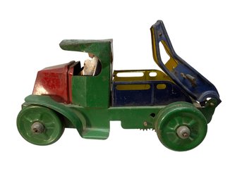 1930s Tin Toy Friction Tow Truck