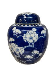 Vintage Porcelain Blue And White Ginger Jar
