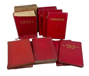 Lot Of Chinese Communist Party Quotations From Chairman Mao Tse-tung Little Red Book Russian