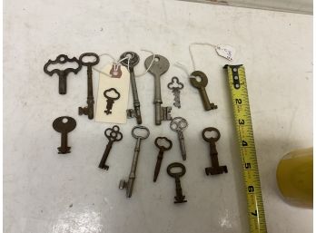 Lot Of Antique Keys