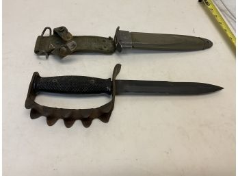 Theater Made US Combat Knuckle Handle Knife