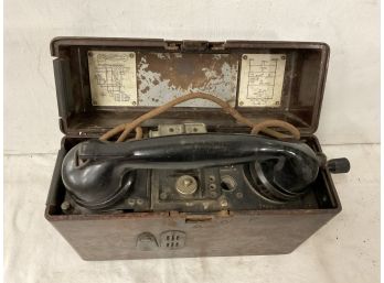 WWII German Bakelite Field Telephone
