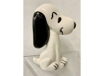 Ceramic Snoopy Statue