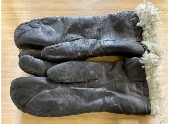 WWII Airforce High Altitude Pilots Mittens With Trigger Finger