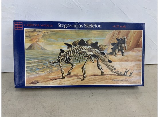 Glencoe Models Stegosaurus Skeleton