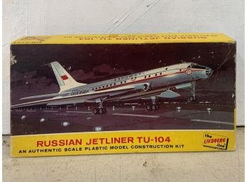 Russian Jet Liner TU-104 Model Airplane Lindberg Line