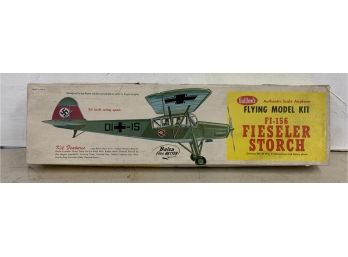 Vintage Guillows FI-156 Fieseler Stoch Scale Flying Model Kit 304